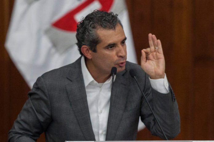 Enrique Ochoa Reza, líder nacional del PRI
