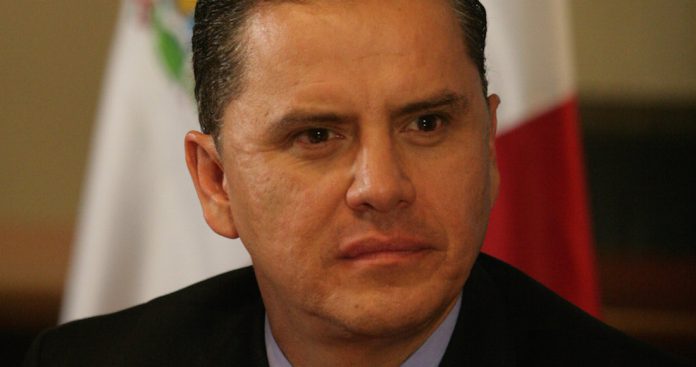 Abren juicio político contra exgobernador de Nayarit