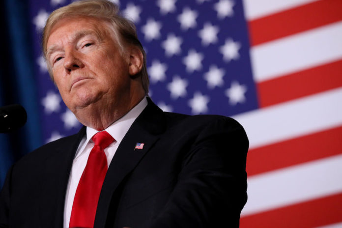 Trump defiende el pago de sobornos como