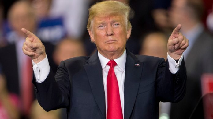 4911aca2-d0cb-44b0-90ca-1968b2d18cc9-AP_Trump_7