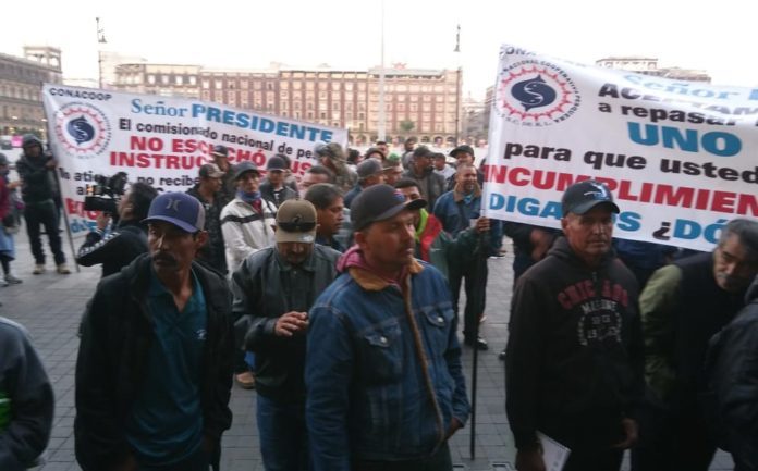 manifestantes-salieron-monumento-revolucion-zocalo-696x433