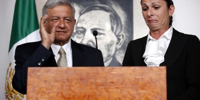 http___mipuntodevista.com.mx_wp-content_uploads_2012_07_amlo-con-ana-gabriela-guevara-1000x500