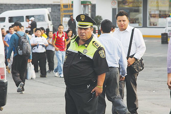 POLICIA-GORDO_t750x550