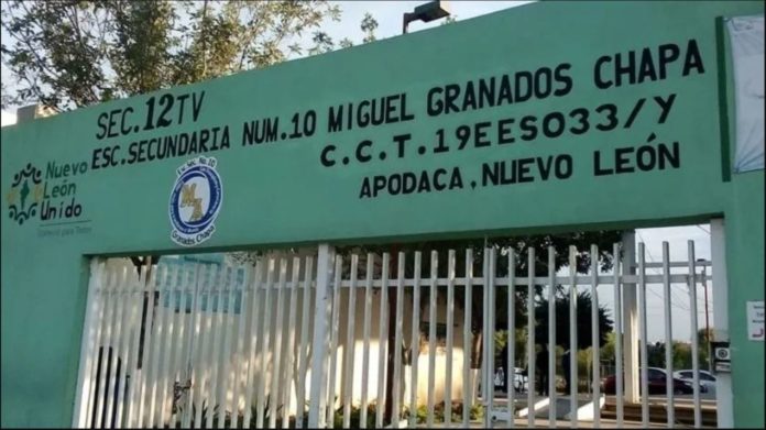 Expulsan a joven por tener a un tío homosexual